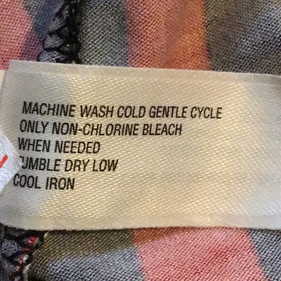 Super soft Gap flowing dress with full twirl skirt - Picture 7 of 7